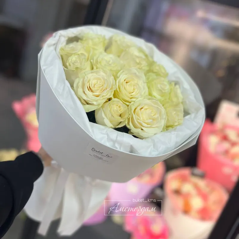 Белая Роза нежности 15 шт 