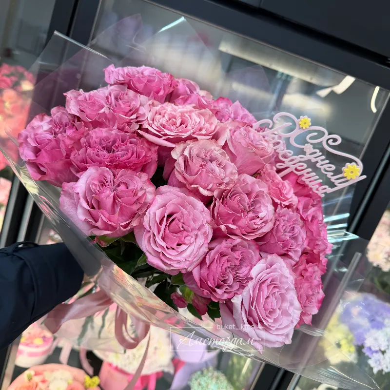 Букет пионлвидных роз 21 шт