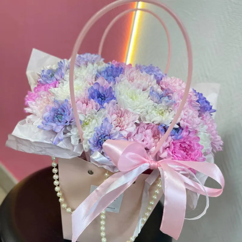 Сумочка с хризантемой цветной 