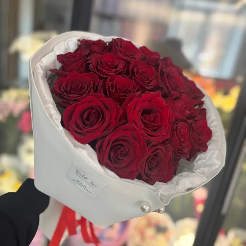 Красная Роза 19 шт 